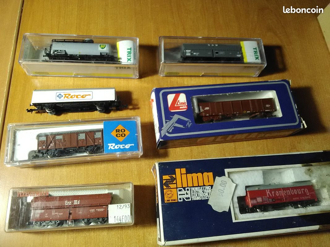 Lot De 2 Wagons Marchandises BERLINER TT, Occasion, Pour Train Miniature
