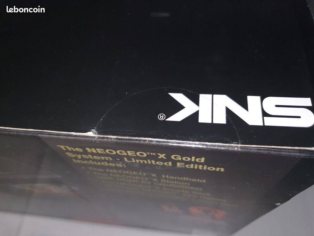 Console neo geo X gold neuve en boite scellée (image 3)