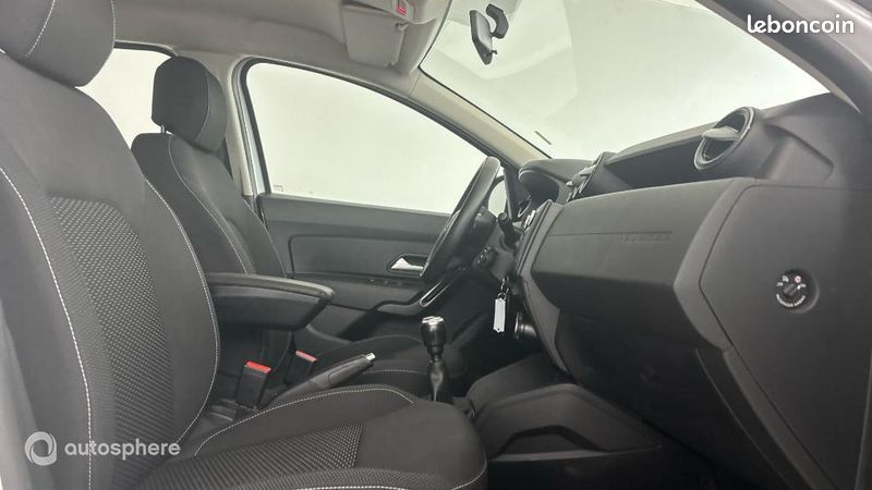 Dacia Duster 1.0 ECO-G 100ch Confort 4x2 - E6U (image 15)