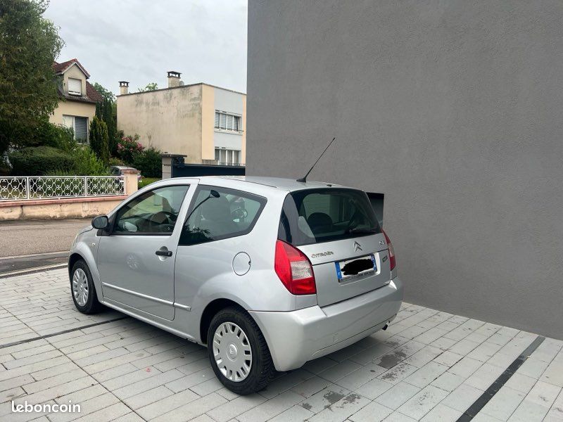 CITROËN C2 1.4 HDi 70 ch – Phase 2 (image 2)