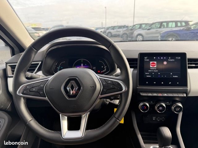 Renault CLIO V 1.6 E-TECH 145CH FULL HYBRID EVOLUTION (image 12)