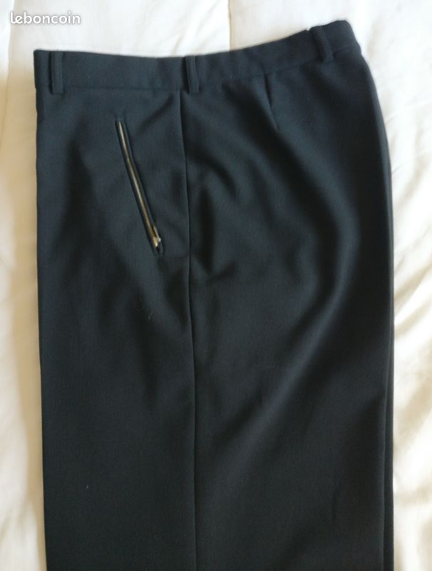 Costume noir Galup de Easy Héro , taille supposée XL (image 6)