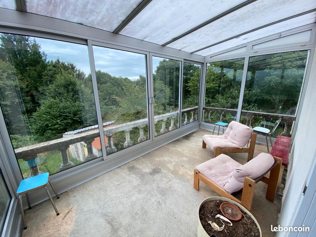 Maison 6 pièces 110 m² · à Lanvénégen · 110 m² · 142 000 €