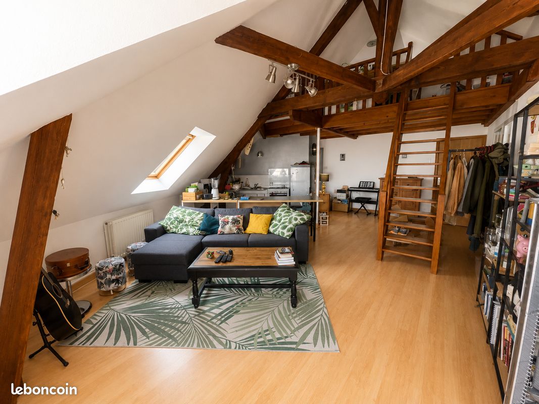 Appartement 4 pièces 107 m² · à Saint-Quentin · 107 m² · 570 €/mois