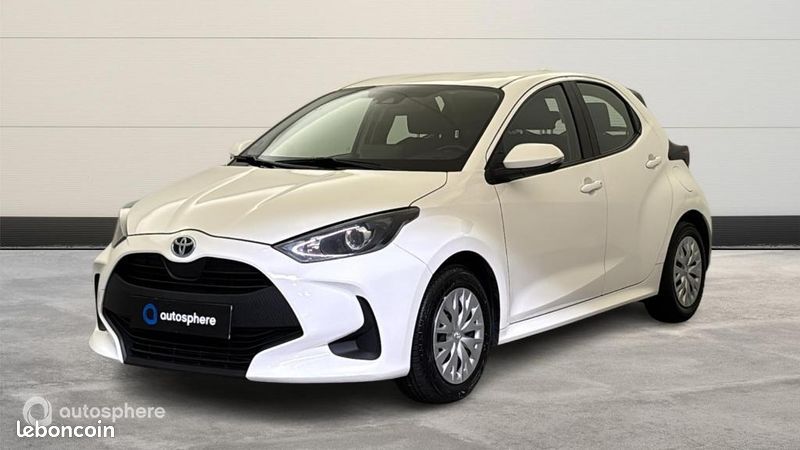 Toyota Yaris 116h Dynamic 5p MY22 (image 1)
