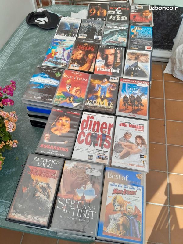 Lot de 140 cassettes vidéo, VHS années 80 et 90 (image 4)