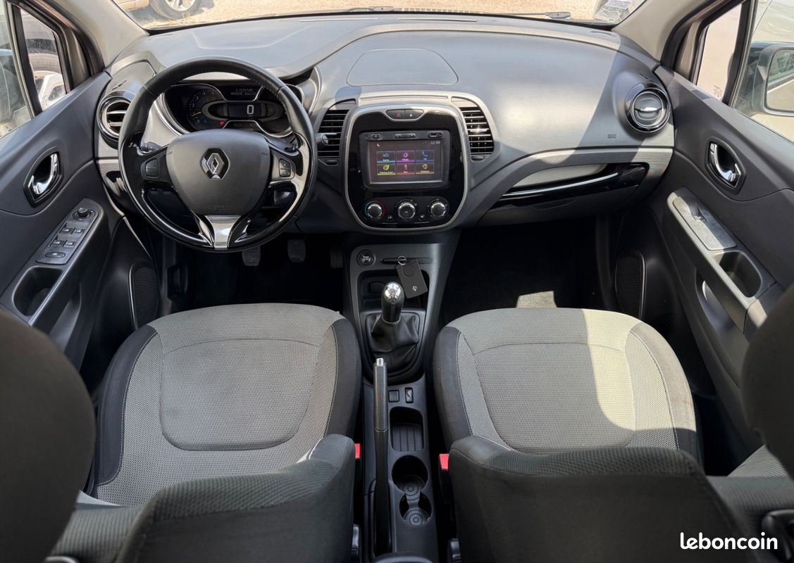 Renault CAPTUR 1.5 DCI 90CH Zen (image 4)