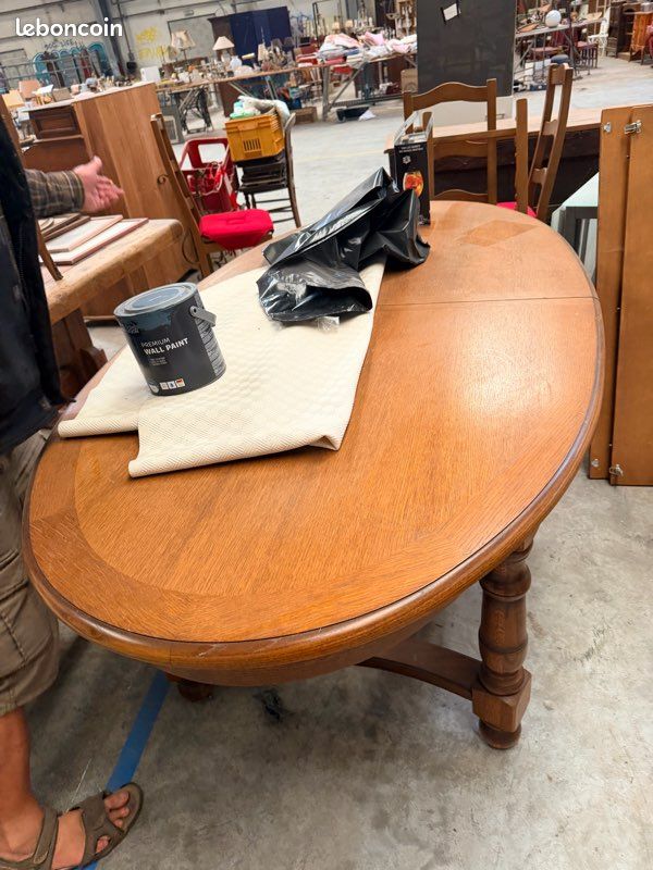 Table et chaises (image 1)