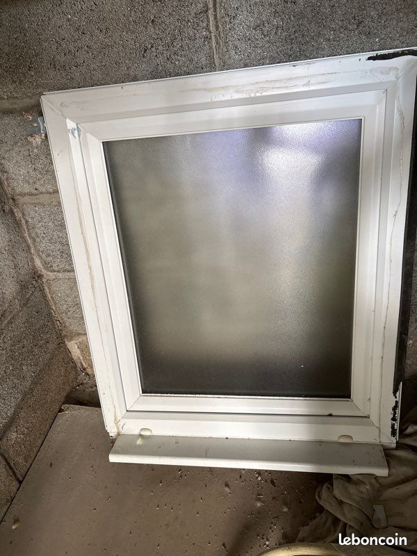 Fenêtre en pvc (image 1)