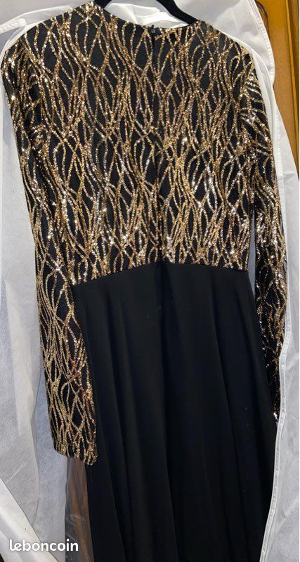 Robe Pailletée Dorée Brillante - Taille 6 (XS) - Soirée Femme - Style Bodycon - Neuve Avec étiquette