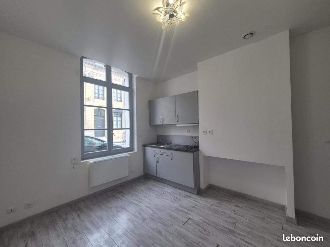 Appartement 1 pièce 13 m² · à Saint-Omer · 13 m² · 335 €/mois