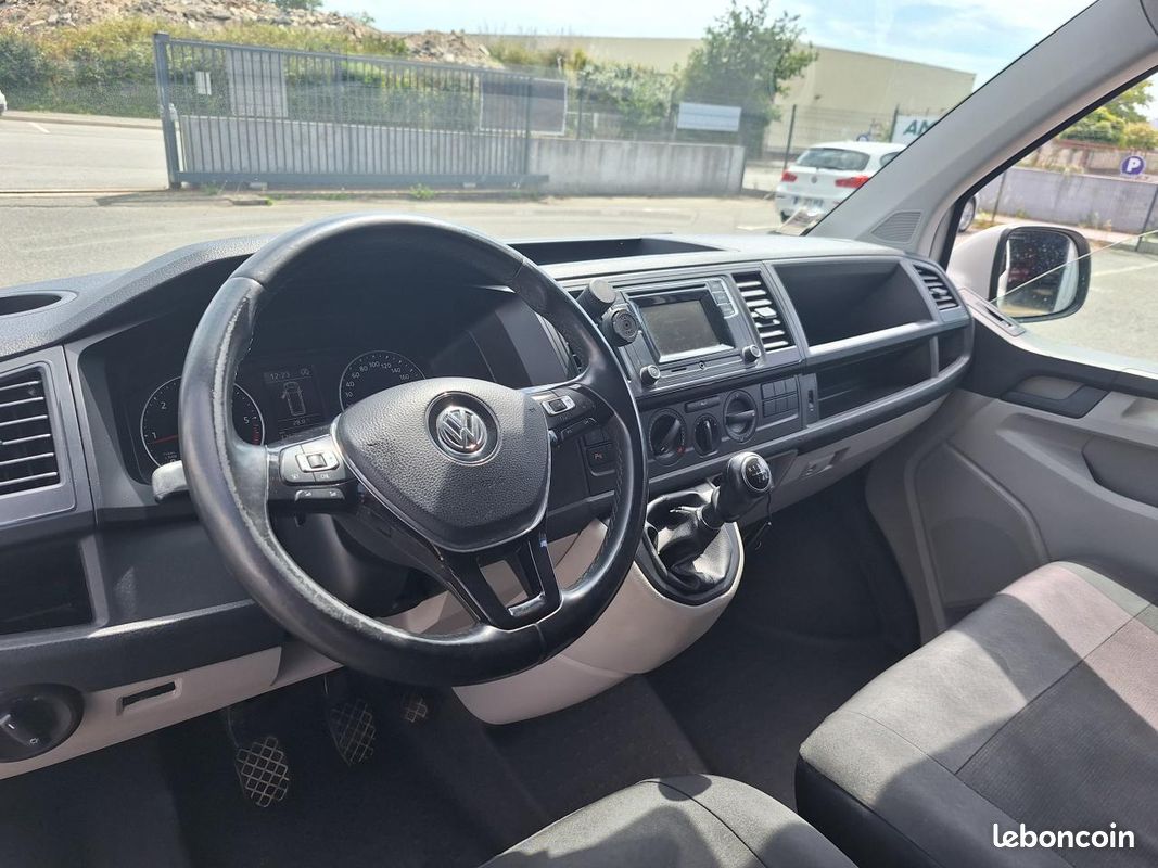VOLKSWAGEN TRANSPORTER FOURGON T6 2.0 TDI 150 - garantie 12 MOIS (image 12)