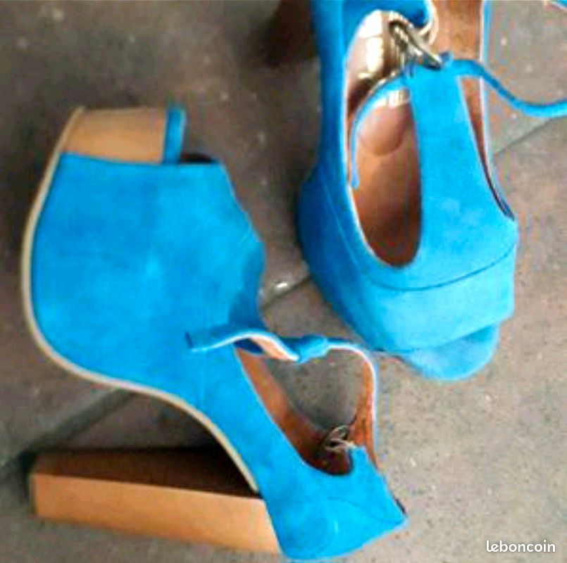 Magnifiques sandales Jeffrey cambell excellent état (image 1)