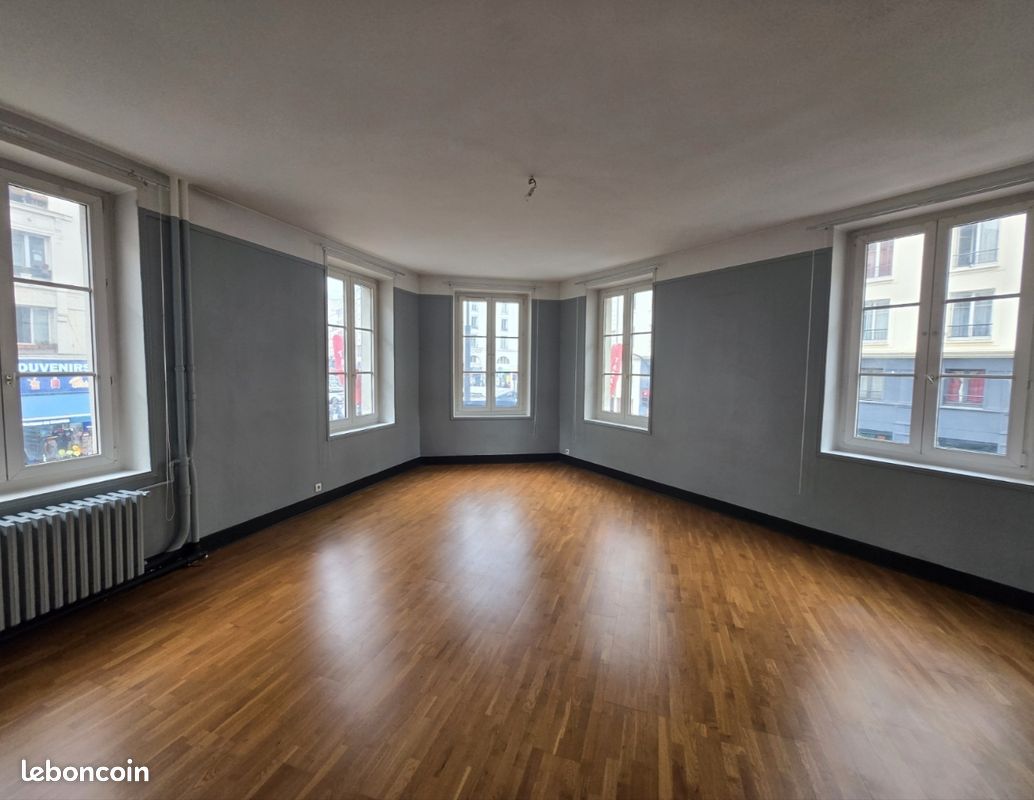 Appartement 4 pièces 93 m² · à Paris · 93 m² · 660 000 €