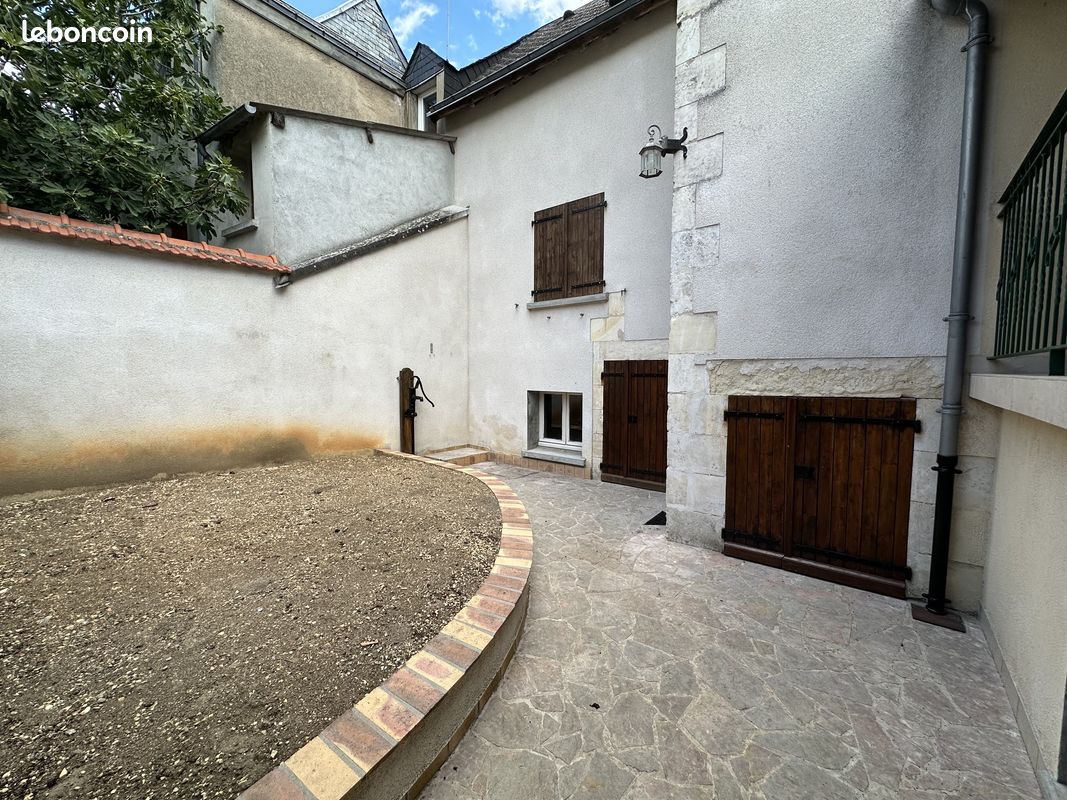 Maison 3 pièces 85 m² · à Issoudun · 85 m² · 650 €