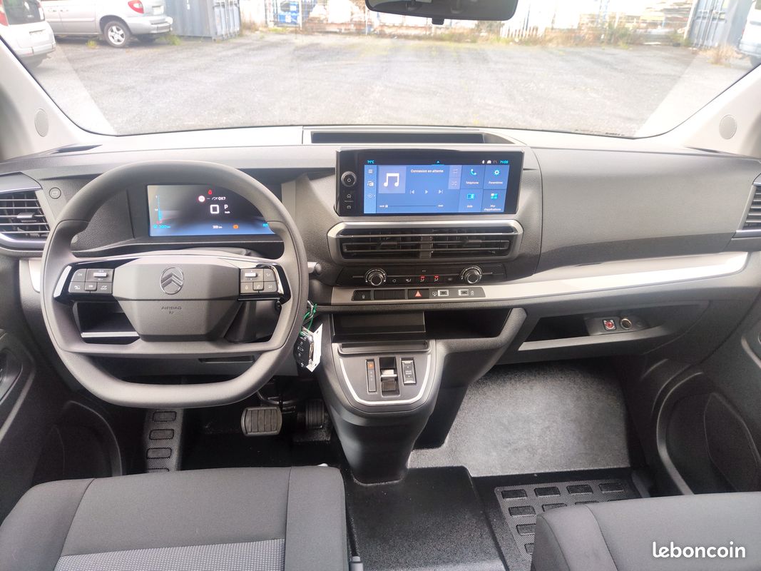 CITROEN SPACETOURER TPMR NEUF 4 places + 1 fauteuil roulant (image 6)