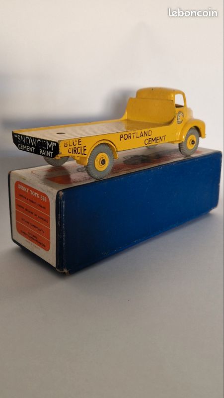 Dinky Toys GB n° 420 camion Leyland cabine avancée