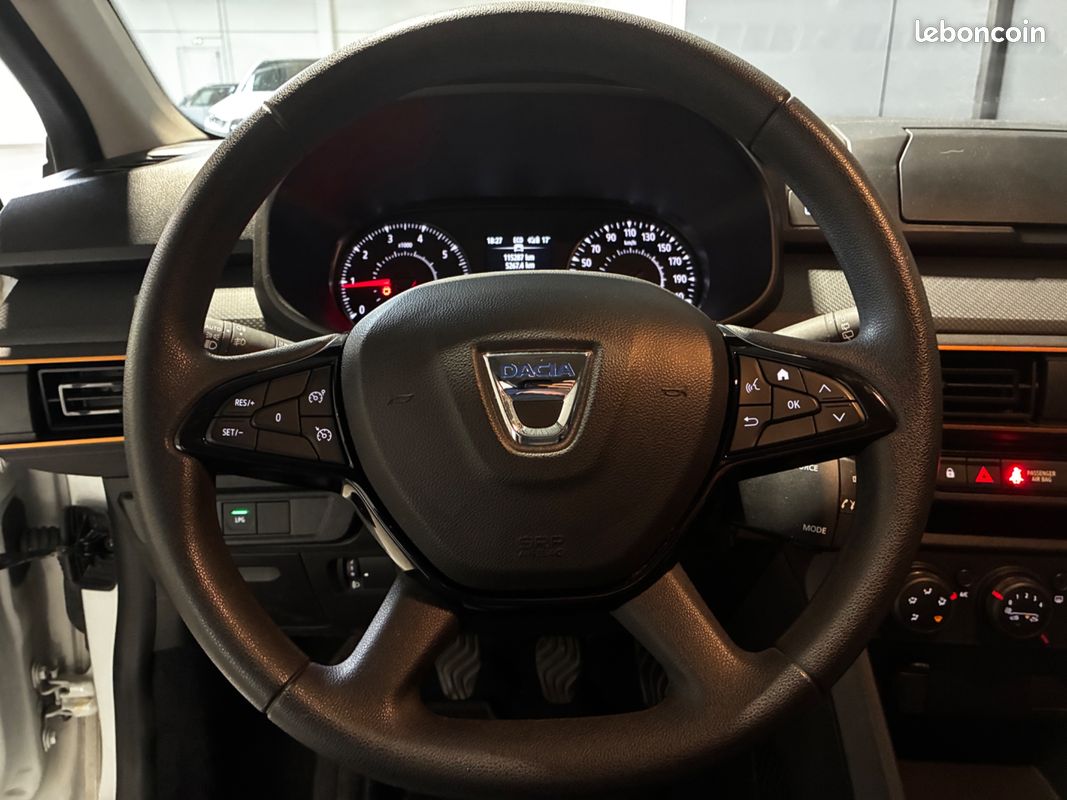 Dacia sandero stepway 1.0 eco-g gpl 100 essential - phares led / clim / bluetooth / regulateur (image 4)