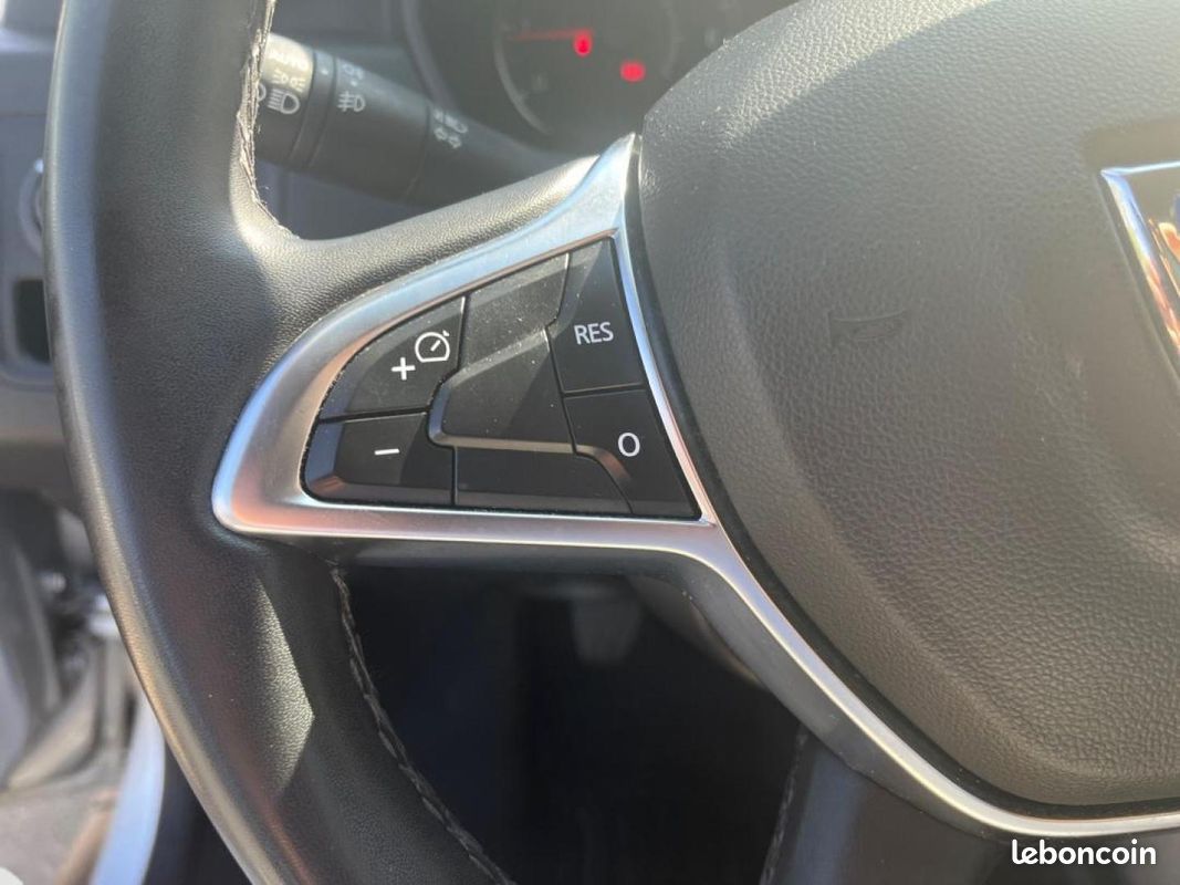 Dacia Duster 1.5 Blue dCi 115ch Prestige 4x2 (image 21)