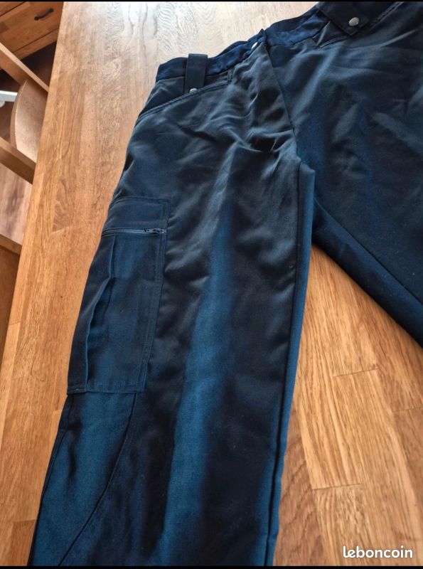 Pantalon d intervention (image 3)