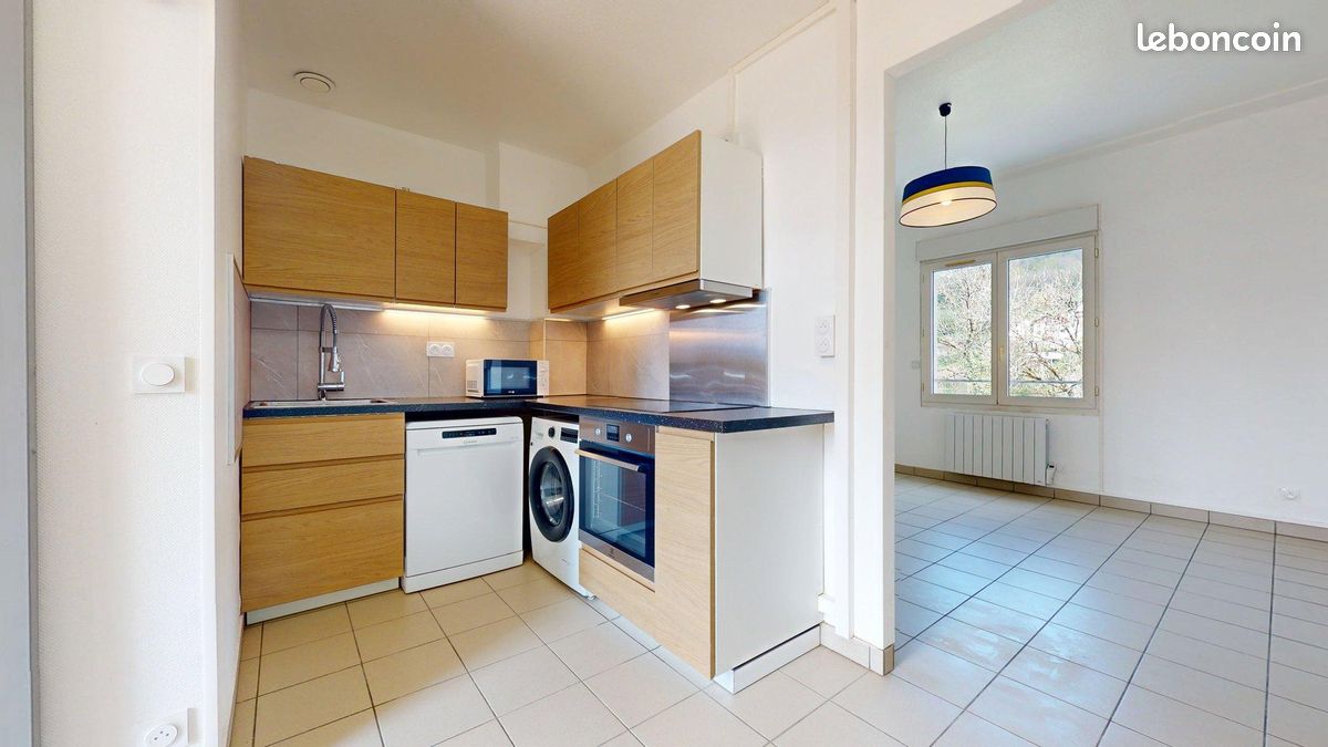 Appartement 3 pièces 53 m² · à Valserhône · 53 m² · 990 €