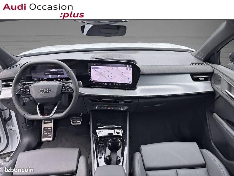 Audi Q3 1.5 e-hybrid 272ch S line S tronic 6 (image 13)