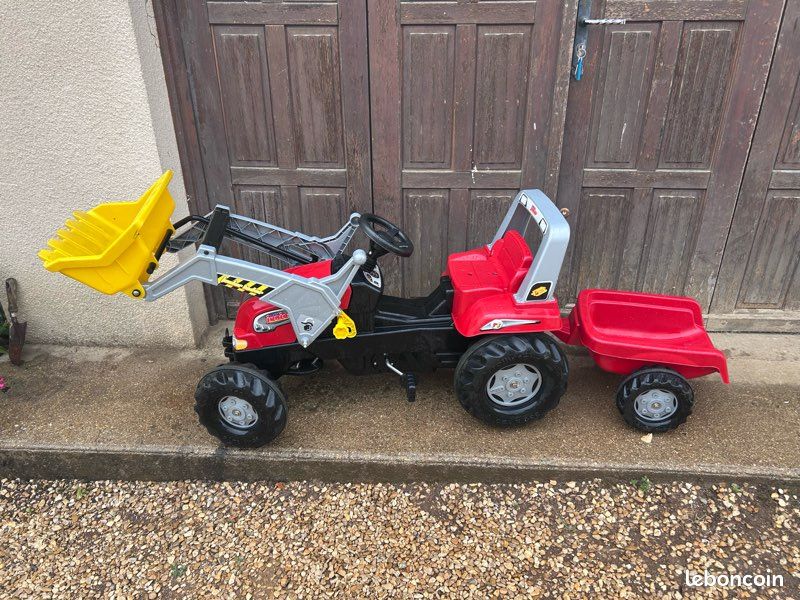 Tracteur + remorque + remorque citerne (image 1)