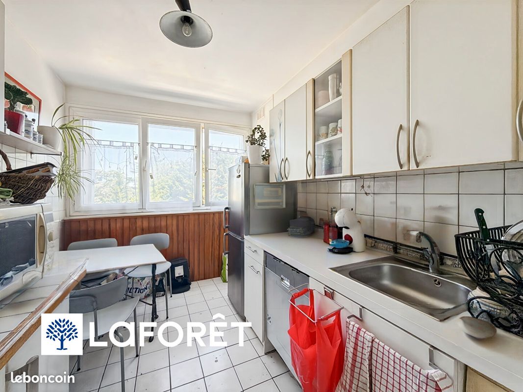 Appartement 4 pièces 68 m² · à Ris-Orangis · 68 m² · 128 060 €