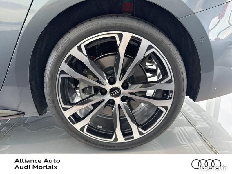 Audi A5 Avant 2.0 e-hybrid 299ch S line quattro S tronic 7 (image 21)