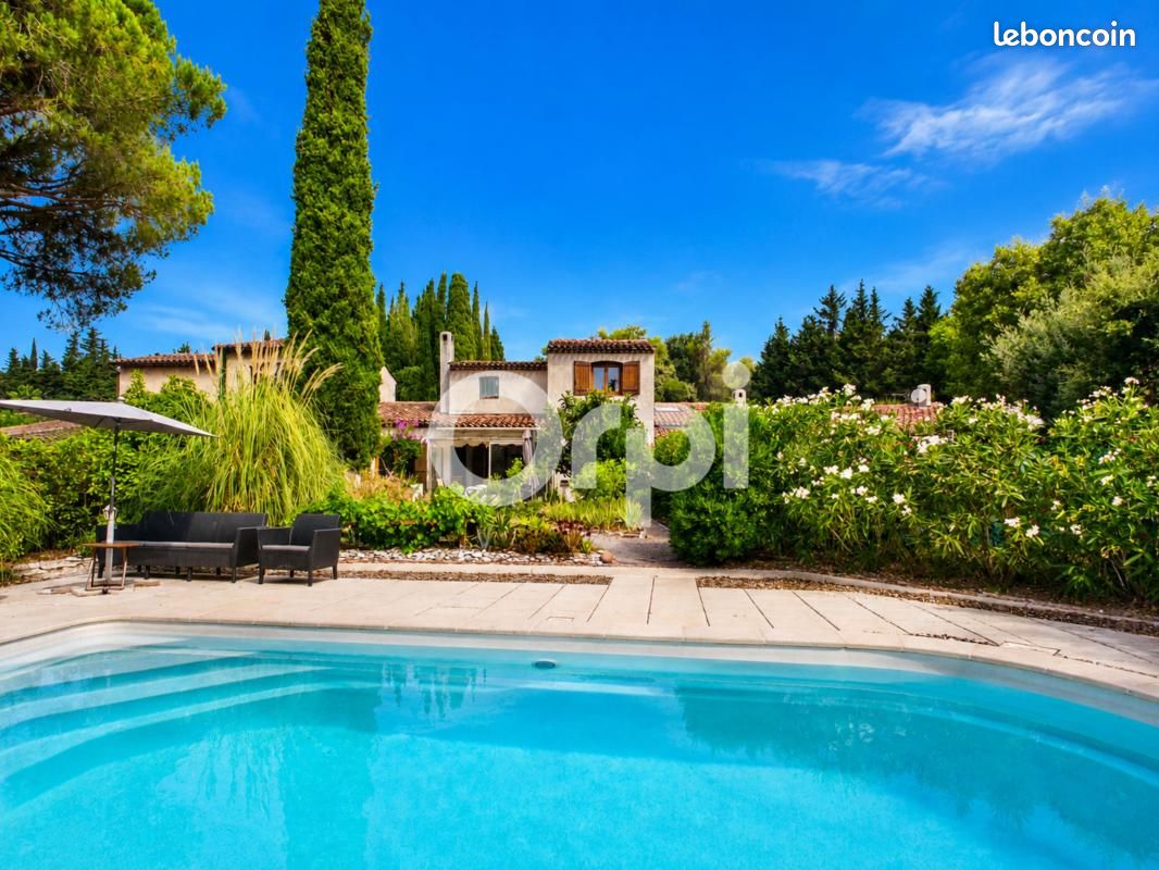 Maison 4 pièces 126 m² · à Mandelieu-la-Napoule · 126 m² · 675 000 €