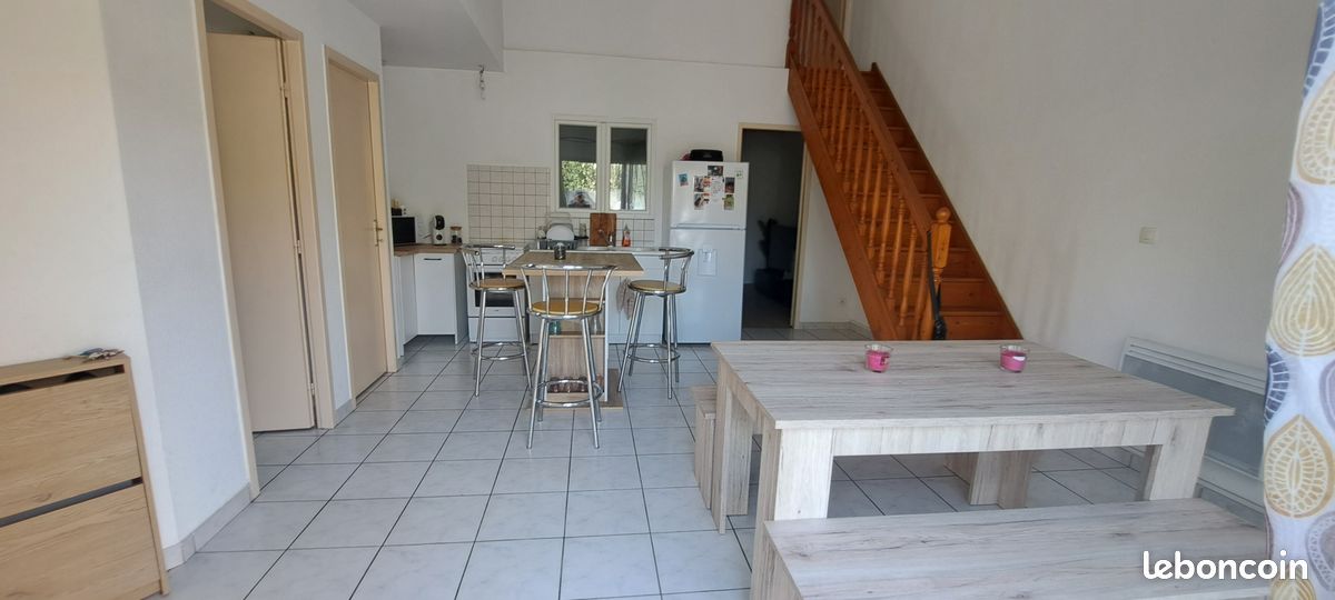 Maison 3 pièces 45 m² · à Saint-Seurin-sur-l'Isle · 45 m² · 650 €/mois