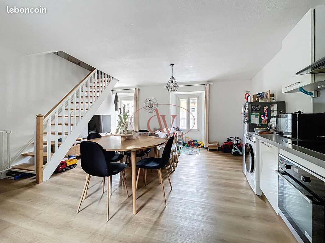 Maison 3 pièces 53 m² · à Bages · 53 m² · 650 €