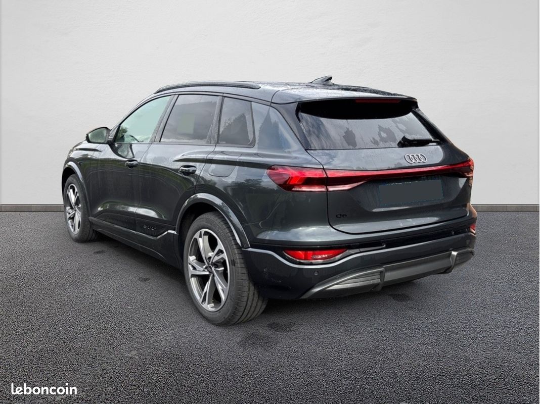 AUDI Q6 e-tron 306 ch 100 kWh performance S line (image 3)
