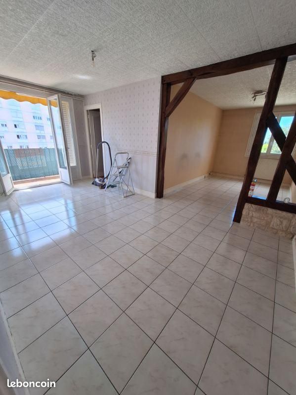 Appartement 2 pièces 51 m² · à Troyes · 51 m² · 85 000 €