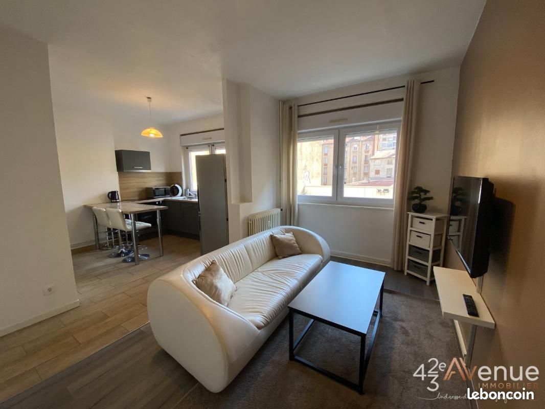 Appartement 2 pièces 45 m² · à Saint-Étienne · 45 m² · 625 €/mois