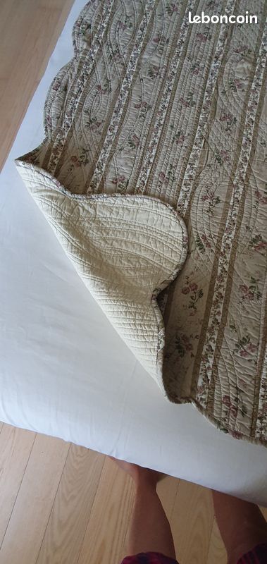 Dessus de lit ou fauteuil coutil 140x140 (image 3)