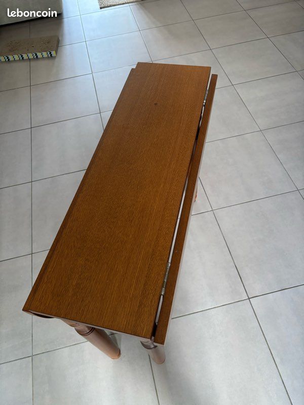 Table ronde à abattants en bois (image 2)