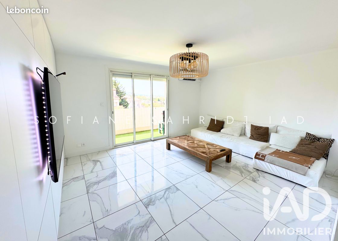 Appartement 4 pièces 75 m² · à Six-Fours-les-Plages · 75 m² · 320 000 €