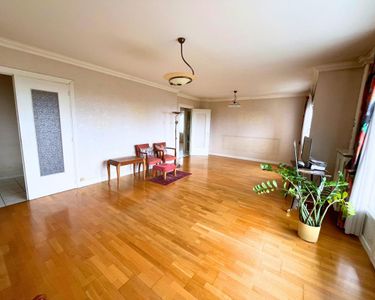 Appartement 299 000 € - 99 m²