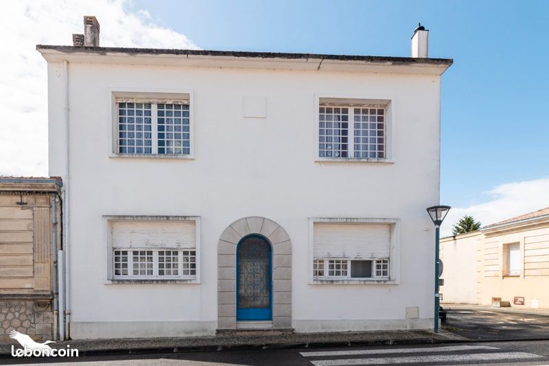 Maison 7 pièces 170 m² · à Pauillac · 170 m² · 250 000 €