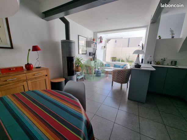Propriété 3 pièces 64 m²