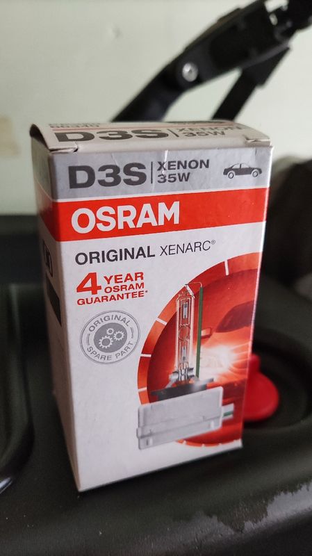 Ampoule Xenon OSRAM D3S 35W - Équipement auto