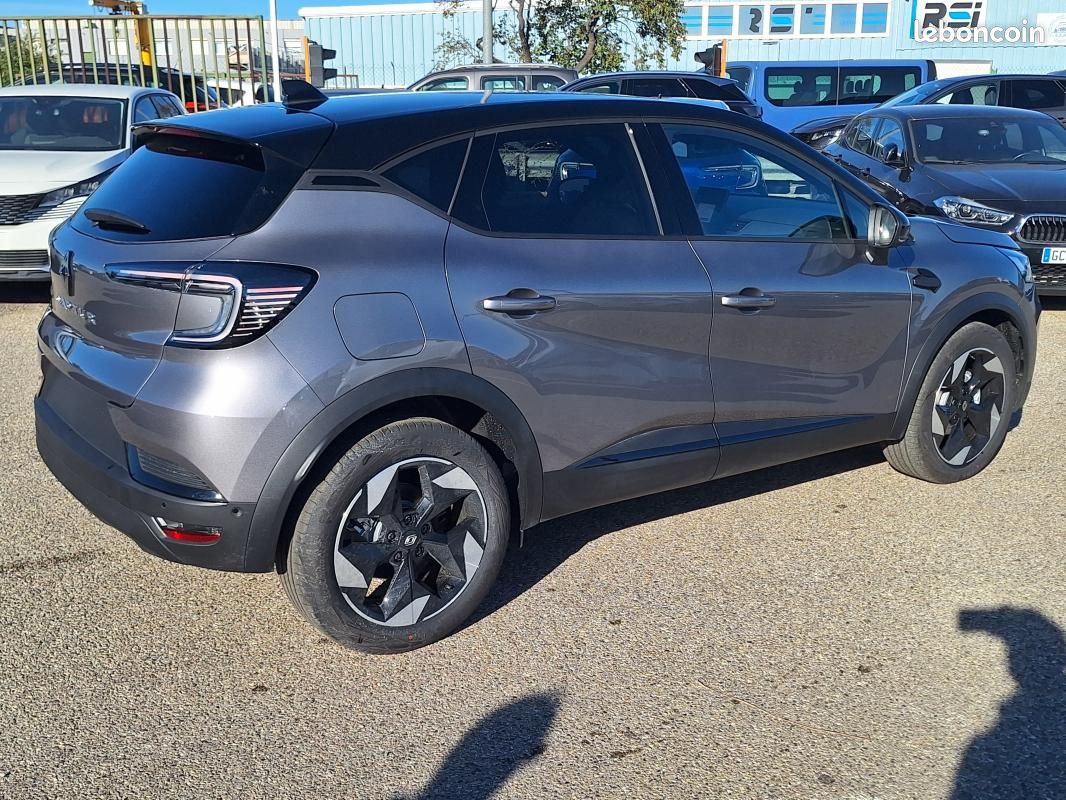 Renault Captur mild hybrid 160 EDC Techno (image 3)