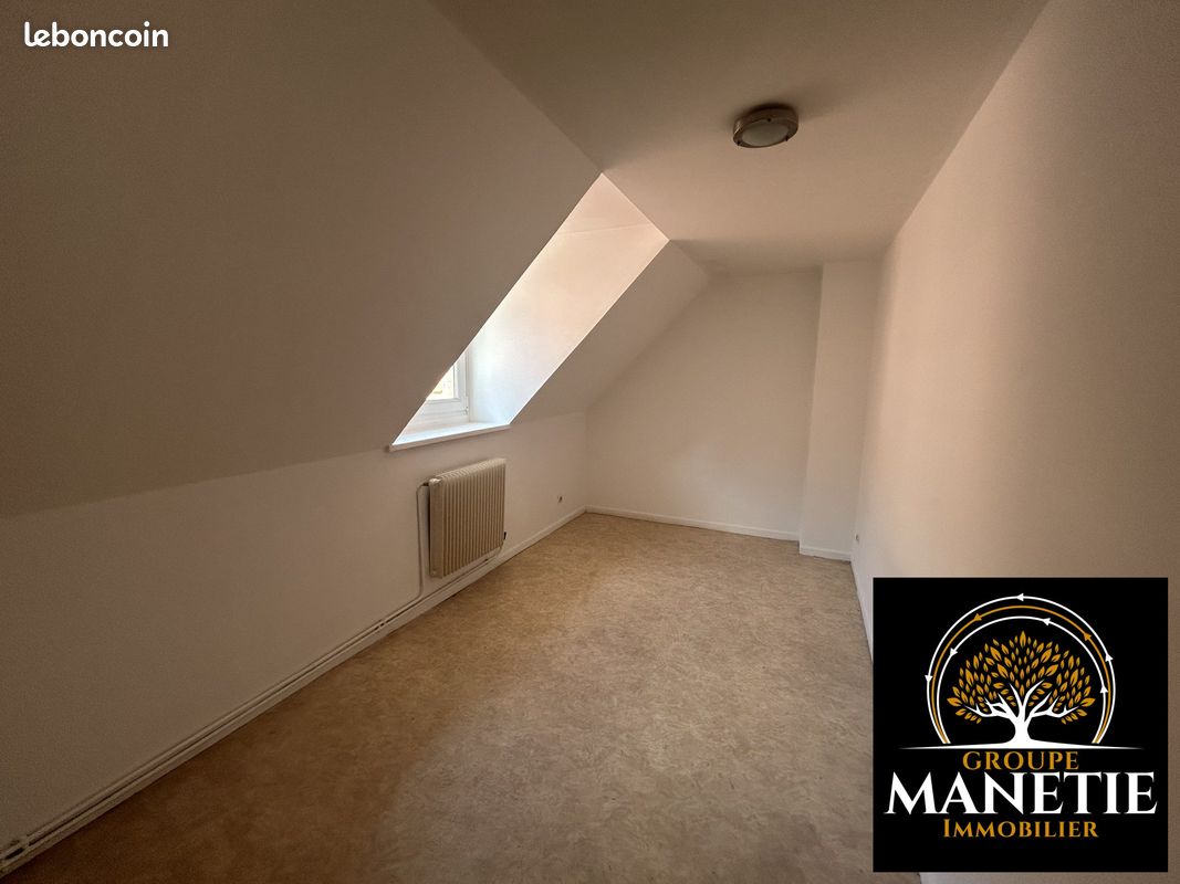 Maison a louer - 6 pièce(s) - 140 m2 - Surfyn