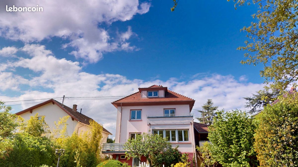 Maison 7 pièces 215 m² · à Pfastatt · 215 m² · 379 000 €