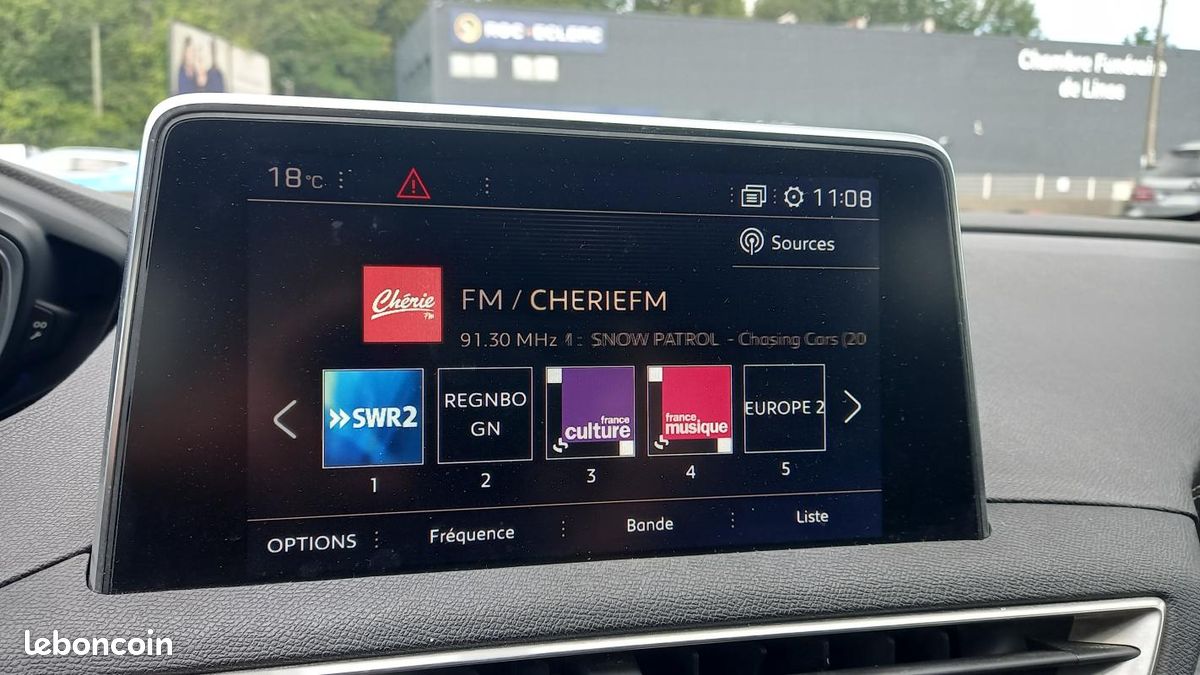 Peugeot 3008 II 2.0 BLUEHDI 150 S&S GT LINE (image 15)