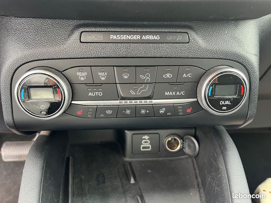 FORD KUGA 2.0 EcoBlue 190 BVA8 I-AWD ST-Line X TVA RECUPERABLE Garantie 12 Mois (image 14)