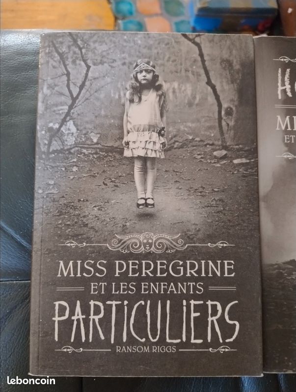 Lot de 2 romans Miss Peregrine et les enfants particuliers (image 2)