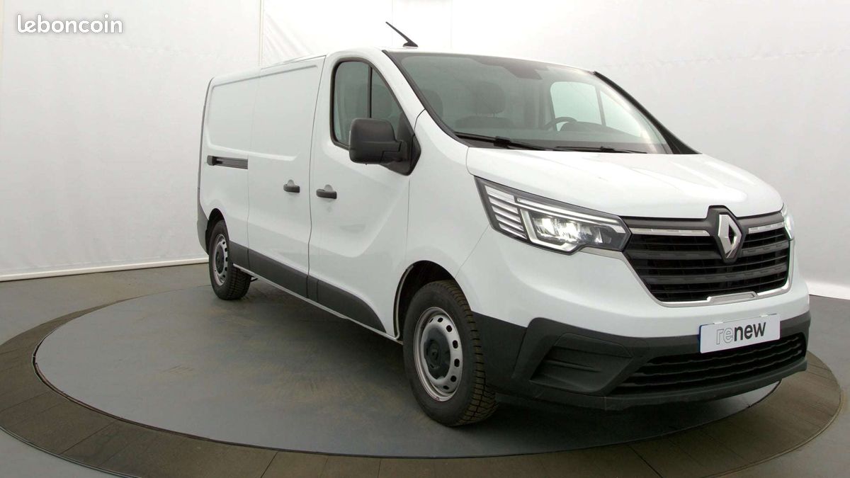 Renault trafic fgn l2h1 3000 kg blue dci 130 (image 7)