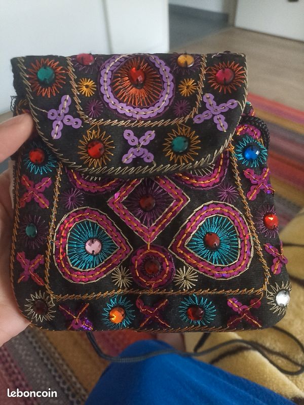 Sac bohème fait main (image 1)